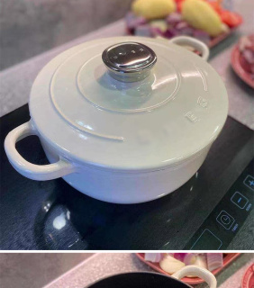 SMEG珐琅铸铁汤锅24cm双耳炖锅家用不粘电磁炉通用高颜值