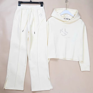 美系K尔 秋冬新款女士运动休闲百搭连帽卫衣+直筒开叉卫裤套装